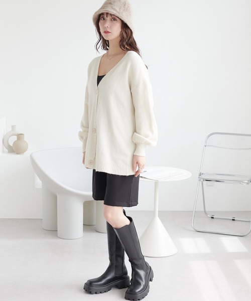 ECRIRE（エクリール）の「オーバーサイズカーディガン（カーディガン/ボレロ・レディース・モカ/ブラック/アイボリー・M）」の8枚目の写真