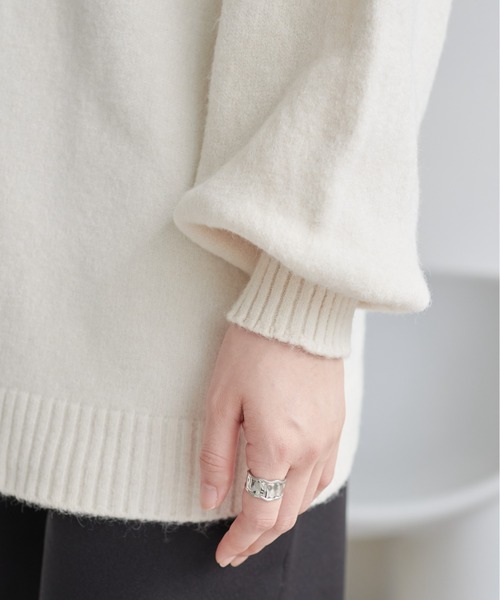 ECRIRE（エクリール）の「オーバーサイズカーディガン（カーディガン/ボレロ・レディース・モカ/ブラック/アイボリー・M）」の14枚目の写真