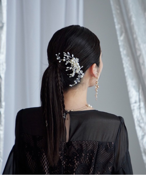 Cupid Heart(キューピッドハート)の「【Cupid Heart】結婚式アクセ!ビジュー&パールヘアコーム(バレッタ/ヘアクリップ・レディース・シルバー・MEDIUM)」の14枚目の写真