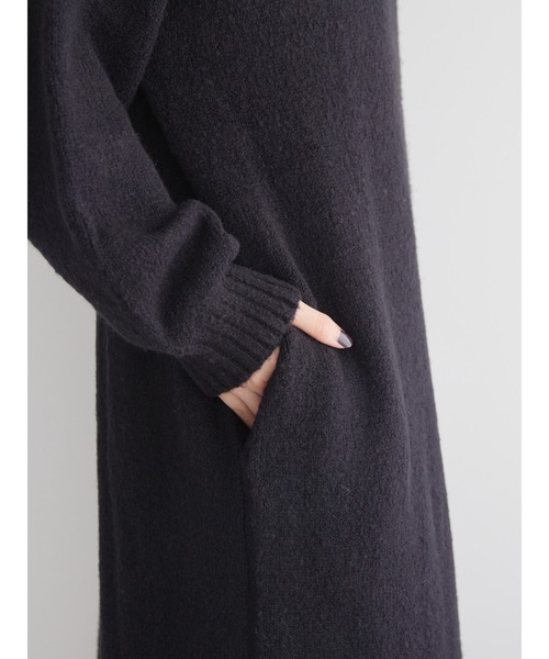 AMERICAN HOLIC（アメリカンホリック）の「ハーフZIPニットワンピース（ワンピース・レディース・ブラック/モカ/グレイッシュベージュ・M/L）」の7枚目の写真