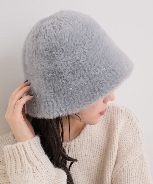 casita(RETRO GIRL)(カシータ)の「パール付きシャギーハット(ハット・レディース・ブラック/ライトグレー/オフホワイト・ONE SIZE)」の8枚目の写真