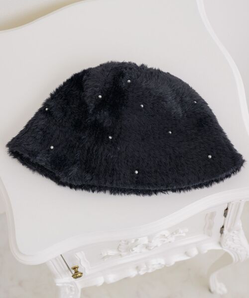casita(RETRO GIRL)(カシータ)の「パール付きシャギーハット(ハット・レディース・ブラック/ライトグレー/オフホワイト・ONE SIZE)」の13枚目の写真