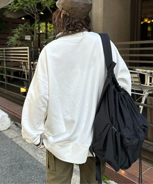 CPCM(シーピーシーエム)の「クマ刺繍ラインハーフジップ裏毛プルオーバー(スウェット・レディース・ネイビー/グレー/オフホワイト・F)」の9枚目の写真