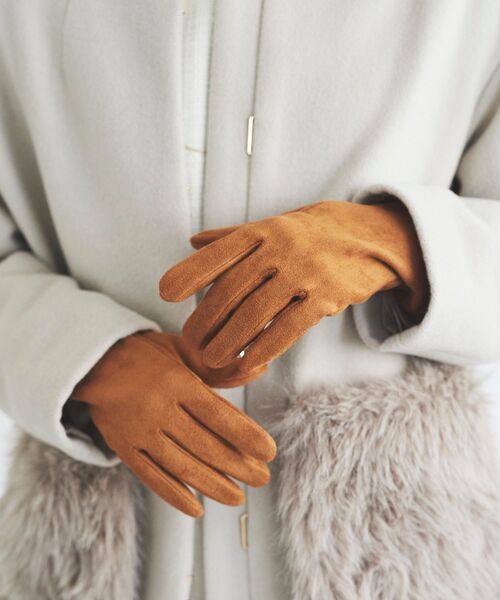 le.coeur blanc(ルクールブラン)の「ストレッチスエードグローブ(手袋・レディース・ベージュ/ブラック・FREE)」の11枚目の写真