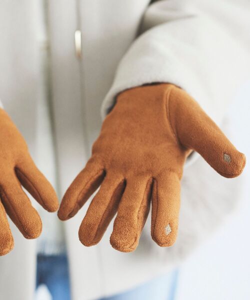 le.coeur blanc(ルクールブラン)の「ストレッチスエードグローブ(手袋・レディース・ベージュ/ブラック・FREE)」の12枚目の写真