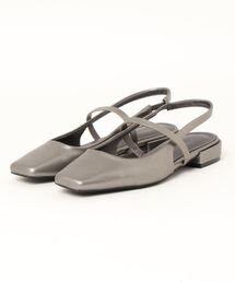 Cla STEllaR（クラステラ）の「クロス スクエア パンプス ローヒール（パンプス）」