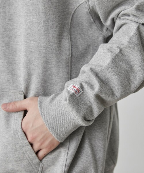 SMITH'S（スミス）の「SMITH'S（スミス）別注ロゴ刺繍パーカー（パーカー・メンズ・オフホワイト/グレー/ネイビー・S/M/L/XL）」の8枚目の写真