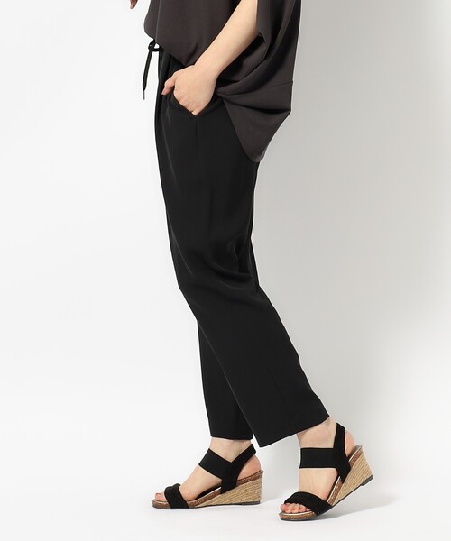 SHOO・LA・RUE（シューラルー）の「◆【SS-3L】さらさらぷるん イージーテーパードパンツ（その他パンツ・レディース・イエロー/ピンク系/カーキ/ブラック/ベージュ・05/04/01/10/02/03）」の8枚目の写真