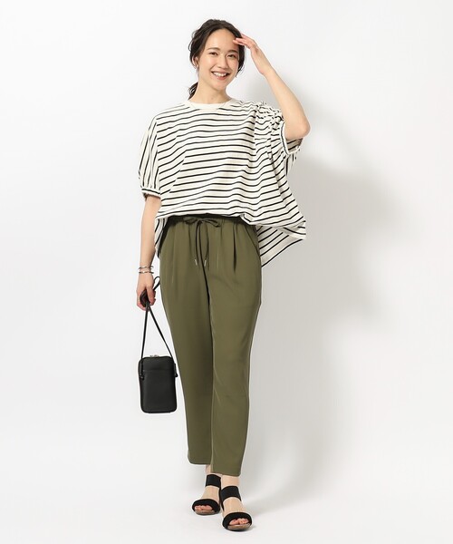 SHOO・LA・RUE（シューラルー）の「◆【SS-3L】さらさらぷるん イージーテーパードパンツ（その他パンツ・レディース・イエロー/ピンク系/カーキ/ブラック/ベージュ・05/04/01/10/02/03）」の16枚目の写真