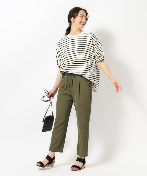 SHOO・LA・RUE（シューラルー）の「◆【SS-3L】さらさらぷるん イージーテーパードパンツ（その他パンツ・レディース・イエロー/ピンク系/カーキ/ブラック/ベージュ・05/04/01/10/02/03）」の17枚目の写真