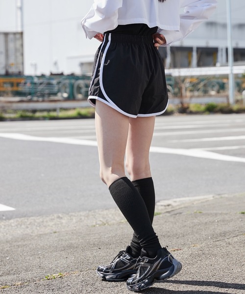 UMBRO(アンブロ)の「∴WEGO/別注UMBROナイロンショーツ(その他パンツ・レディース・ブラック・FREE)」の8枚目の写真