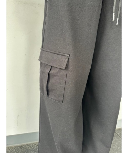 EGOIST(エゴイスト)の「コントラストトリムスウェットカーゴパンツ(カーゴパンツ・レディース・ブラック/グレー・FREE)」の8枚目の写真