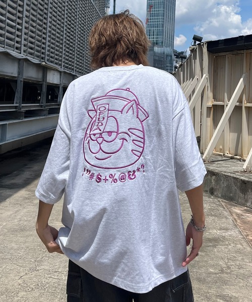 A'gem(エージェム)の「A'GEM/9 × .kom 『A'gem/エージェム』 シンプル猫CAT半袖Tシャツ(Tシャツ/カットソー・メンズ・ライトグレー/ホワイト/ブラック/ブラウン・M/L)」の4枚目の写真