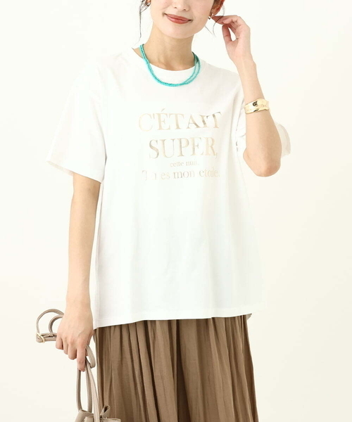 a.v.v(アーヴェヴェ)の「【接触冷感】大人のゆるロゴTシャツ(Tシャツ/カットソー・レディース・ホワイト/チャコールグレー/ネイビー/アイボリー・34/36/40/38/42)」の2枚目の写真