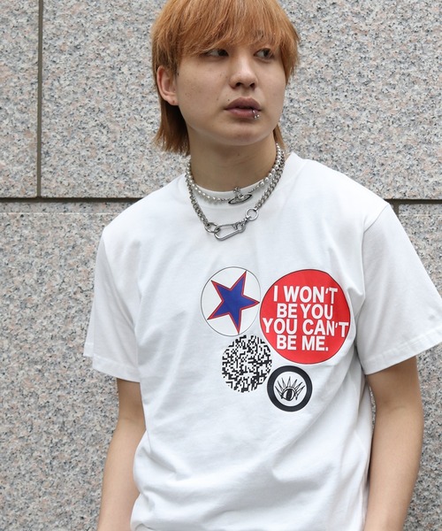 UNIT CHEST（ユニットチェスト）の「【UNIT CHEST】unique unisex T-shirt　OIF designer eggs コラボT 缶バッチ風Tシャツ by MARI ENOMOTO（Tシャツ/カットソー・メンズ・ブラック/ホワイト・L/M/S）」の11枚目の写真