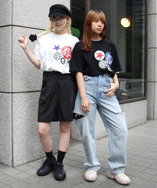 UNIT CHEST（ユニットチェスト）の「【UNIT CHEST】unique unisex T-shirt　OIF designer eggs コラボT 缶バッチ風Tシャツ by MARI ENOMOTO（Tシャツ/カットソー・メンズ・ブラック/ホワイト・L/M/S）」の20枚目の写真