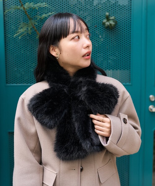 FREAK'S STORE(フリークスストア)の「Casselini/キャセリーニ リボンティペット(マフラー・レディース・ブラック/その他2/ベージュ・ONE SIZE)」の5枚目の写真