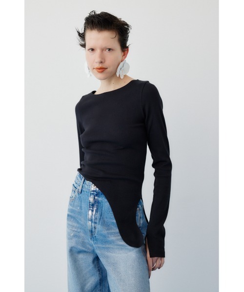HeRIN.CYE（ヘリンドットサイ）の「Round hem cut tops   ラウンドヘムカットトップス（Tシャツ/カットソー・レディース・オフホワイト/グリーン/ブラック・FREE）」の3枚目の写真