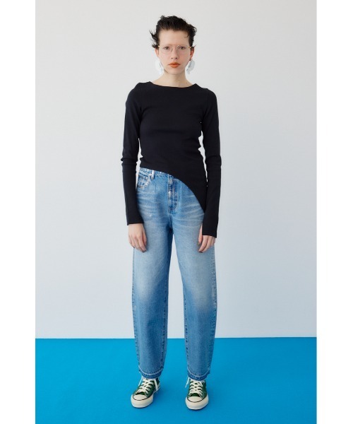 HeRIN.CYE（ヘリンドットサイ）の「Round hem cut tops   ラウンドヘムカットトップス（Tシャツ/カットソー・レディース・オフホワイト/グリーン/ブラック・FREE）」の4枚目の写真