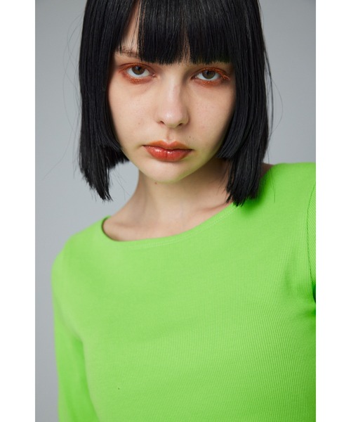 HeRIN.CYE（ヘリンドットサイ）の「Round hem cut tops   ラウンドヘムカットトップス（Tシャツ/カットソー・レディース・オフホワイト/グリーン/ブラック・FREE）」の15枚目の写真