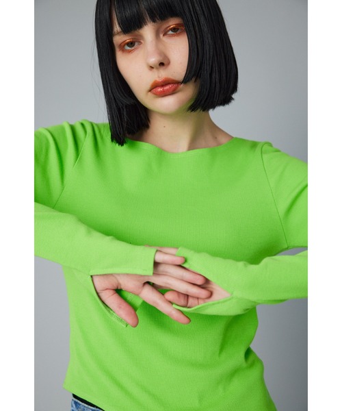 HeRIN.CYE（ヘリンドットサイ）の「Round hem cut tops   ラウンドヘムカットトップス（Tシャツ/カットソー・レディース・オフホワイト/グリーン/ブラック・FREE）」の16枚目の写真