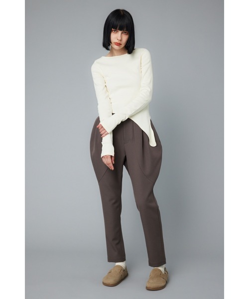 HeRIN.CYE（ヘリンドットサイ）の「Round hem cut tops   ラウンドヘムカットトップス（Tシャツ/カットソー・レディース・オフホワイト/グリーン/ブラック・FREE）」の18枚目の写真