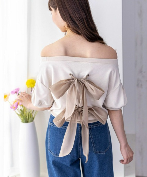 clear（クリア）の「バックリボンオフショルスエットトップス [着回し力抜群 大人 カジュアル]≪再入荷≫（スウェット・レディース・アイボリー/ブラック/グレー・F）」の2枚目の写真