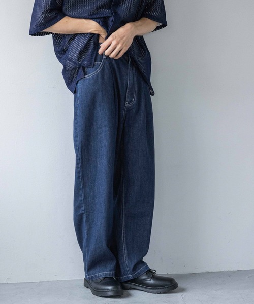 LOWRYS FARM(ローリーズファーム)の「ライトデニムワイドパンツ 140578(デニムパンツ・メンズ・ブラック/ブルー・LARGE/MEDIUM)」の1枚目の写真