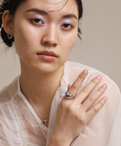 LHME（エルエイチエムイー）の「【WEB限定】“Moment”プランプハートリング/サージカルステンレス（金属アレルギー対応）【LHME / エルエイチエムイー】（リング・レディース・シルバー・13号/15号/11号）」の22枚目の写真