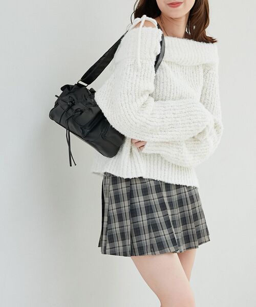 MAJESTIC LEGON（マジェスティックレゴン）の「ダブルドロストリボンバッグ（ショルダーバッグ・レディース・ブラウン/ブラック・FREE）」の14枚目の写真