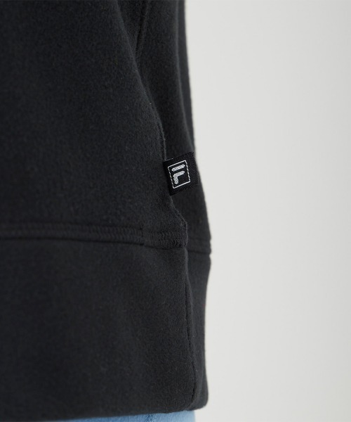 FILA(フィラ)の「ストレッチスムースロングTシャツ(Tシャツ/カットソー・レディース・ピンク/ブラック/ネイビー/ライトブルー・SMALL/MEDIUM/LARGE/X-LARGE)」の13枚目の写真