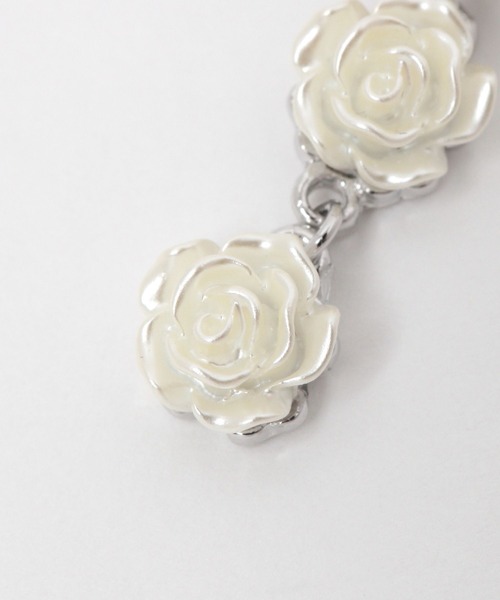 Heather（ヘザー）の「ローズモチーフピアス　142023（ピアス（両耳用）・レディース・アイボリー・ONE SIZE）」の3枚目の写真