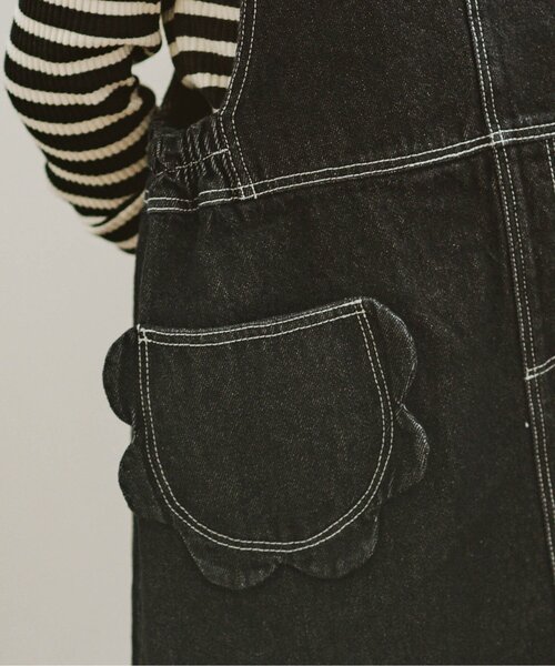 p.premier（ピードットプルミエ）の「スカラップポケットデニムジャンパースカート（ジャンパースカート・キッズ・ネイビー/ブラック・140/90/100/110/120/80/130）」の8枚目の写真