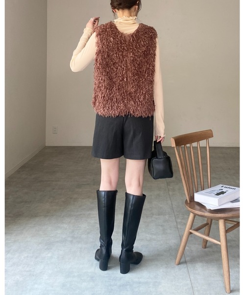 She's Closet(シーズクローゼット)の「前後2wayメロウフリルハイネック長袖シアー/シースループルオーバートップス(Tシャツ/カットソー・レディース・ライトベージュ・FREE)」の14枚目の写真