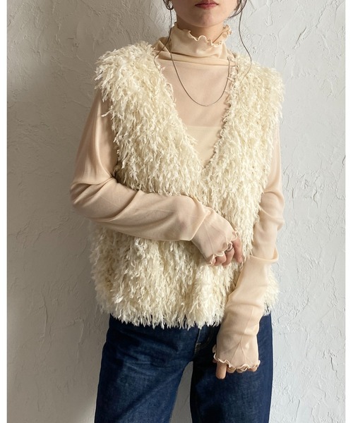 She's Closet(シーズクローゼット)の「前後2wayメロウフリルハイネック長袖シアー/シースループルオーバートップス(Tシャツ/カットソー・レディース・ライトベージュ・FREE)」の11枚目の写真