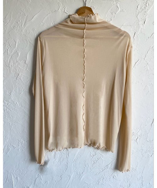 She's Closet(シーズクローゼット)の「前後2wayメロウフリルハイネック長袖シアー/シースループルオーバートップス(Tシャツ/カットソー・レディース・ライトベージュ・FREE)」の17枚目の写真