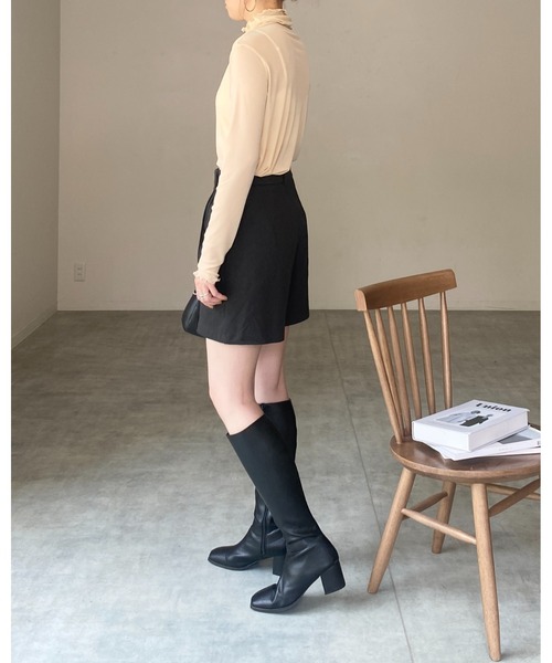 She's Closet(シーズクローゼット)の「前後2wayメロウフリルハイネック長袖シアー/シースループルオーバートップス(Tシャツ/カットソー・レディース・ライトベージュ・FREE)」の6枚目の写真