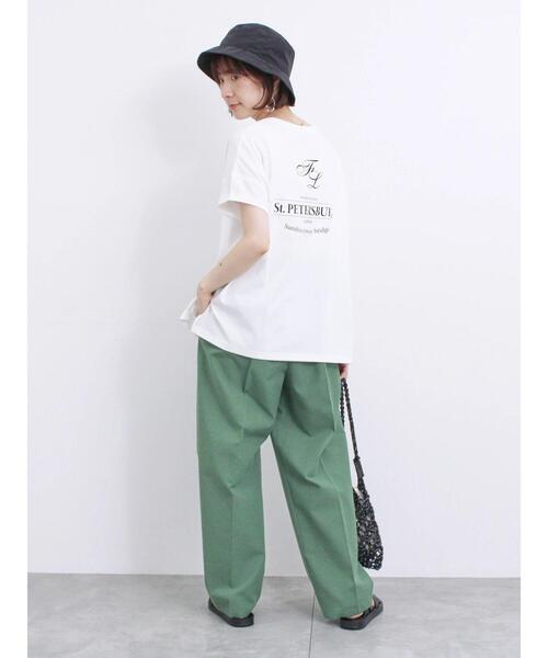 Samansa Mos2 blue(サマンサモスモスブルー)の「【抗菌防臭】ロゴビッグTシャツ(Tシャツ/カットソー・レディース・ブラック/グリーン/チャコールグレー/オフホワイト/シルバーグレー・F)」の10枚目の写真