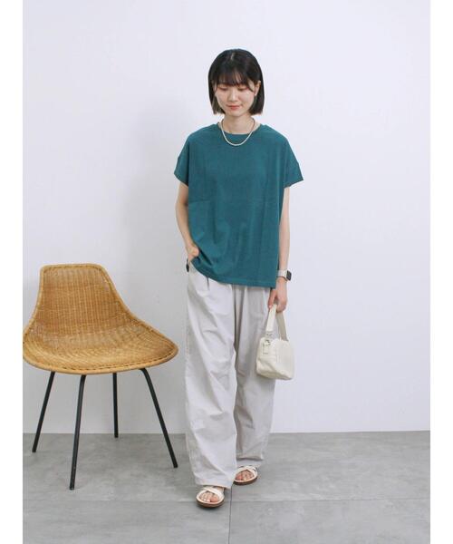 Samansa Mos2 blue(サマンサモスモスブルー)の「【抗菌防臭】ロゴビッグTシャツ(Tシャツ/カットソー・レディース・ブラック/グリーン/チャコールグレー/オフホワイト/シルバーグレー・F)」の22枚目の写真