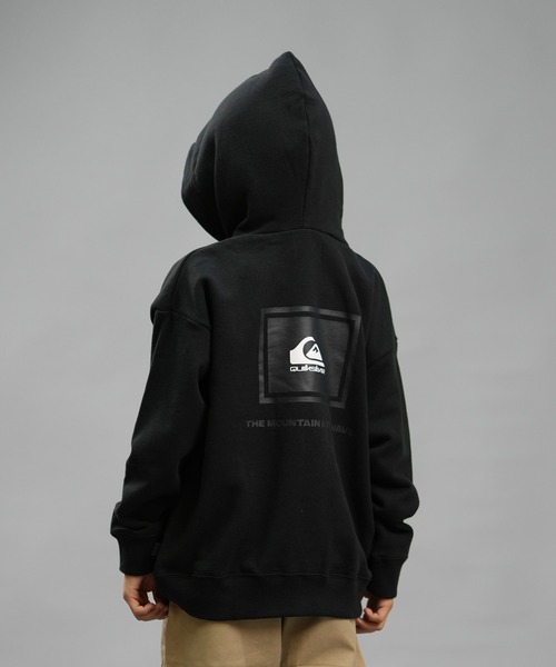 Quiksilver（クイックシルバー）の「QUIKSILVER/クイックシルバー QS BOX SWEAT HOODIE 24 YOUTH パーカー 親子コーデ ムラサキスポーツ別注 KPO244611M（パーカー・キッズ・ブラック/ヘザーグレー・140cm/150cm/160cm/130cm）」の4枚目の写真