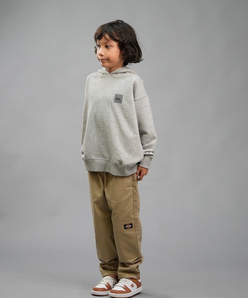 Quiksilver（クイックシルバー）の「QUIKSILVER/クイックシルバー QS BOX SWEAT HOODIE 24 YOUTH パーカー 親子コーデ ムラサキスポーツ別注 KPO244611M（パーカー・キッズ・ブラック/ヘザーグレー・140cm/150cm/160cm/130cm）」の10枚目の写真