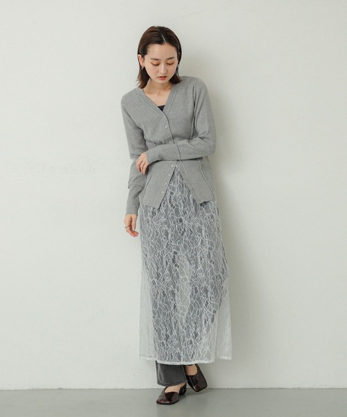 SENSE OF PLACE by URBAN RESEARCH（センスオブプレイスバイアーバンリサーチ）の「パッチワークVネックカーディガン（カーディガン/ボレロ・レディース・オフホワイト/キャメル/ネイビー/グレー・ONE）」の13枚目の写真