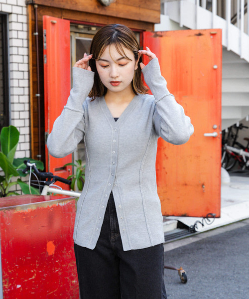 SENSE OF PLACE by URBAN RESEARCH（センスオブプレイスバイアーバンリサーチ）の「パッチワークVネックカーディガン（カーディガン/ボレロ・レディース・オフホワイト/キャメル/ネイビー/グレー・ONE）」の16枚目の写真