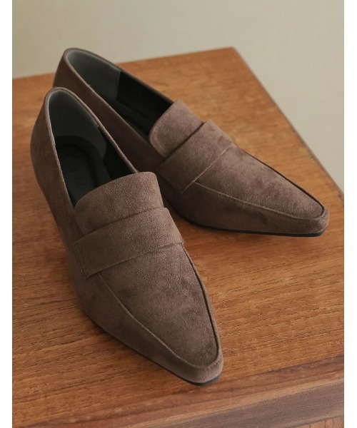 Re:EDIT（リエディ）の「[大きいサイズ有]ポインテッドトゥヒールローファー（ローファー・レディース・ブラック/ブラウン・SMALL/MEDIUM/LARGE/X-LARGE）」の4枚目の写真