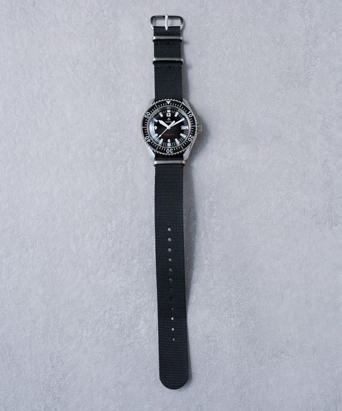 NAVAL WATCH（ナバルウォッチ）の「【NAVAL WATCH】NAVAL MILITARY WATCH MIL.-05 SV/BK Automatic ROYAL Military Diver TYPE（アナログ腕時計・メンズ・ブラック・FREE）」の2枚目の写真