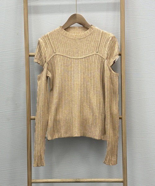 Miniministore(ミニミニストア)の「肌見せニットトップス 韓国風タイトニット(ニット/セーター・レディース・ベージュ/ブラウン/ブラック・FREE)」の16枚目の写真