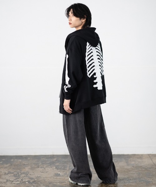 SIDEWAY STANCE（サイドウェイスタンス）の「【SIDEWAY STANCE】厚盛プリント スウェット ジップアップパーカー（パーカー・メンズ・ブラック/ライトグレー/ライトグレー系/ブラック系・SMALL/MEDIUM/LARGE/X-LARGE）」の20枚目の写真