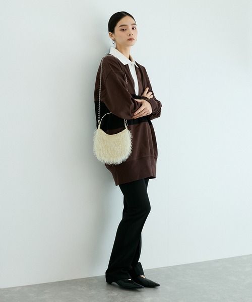 ADAM ET ROPE'(アダムエロペ)の「【サステナブル】フリンジミニチェーンバッグ(ショルダーバッグ・レディース・オフホワイト/レッド/ブラウン・FREE)」の6枚目の写真