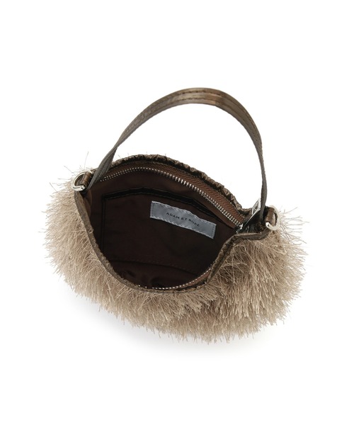 ADAM ET ROPE'(アダムエロペ)の「【サステナブル】フリンジミニチェーンバッグ(ショルダーバッグ・レディース・オフホワイト/レッド/ブラウン・FREE)」の19枚目の写真