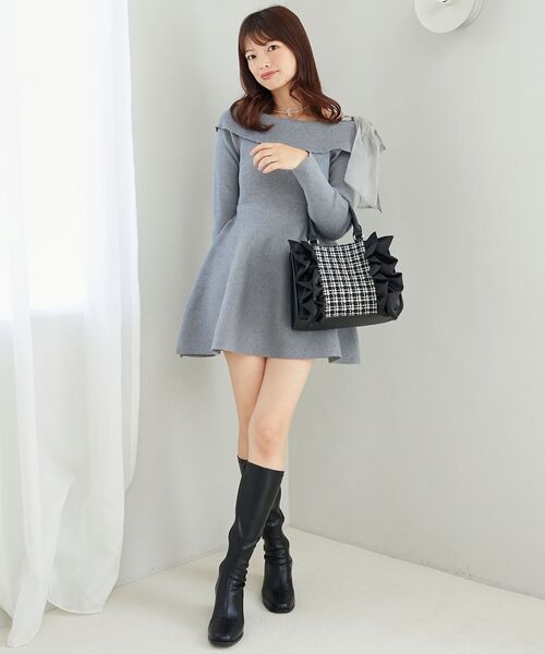 MAJESTIC LEGON（マジェスティックレゴン）の「マルチwayリボンオフショルワンピース（ワンピース・レディース・アイボリー/ブルー系その他5/ブラック/チャコールグレー・MEDIUM/LARGE）」の10枚目の写真